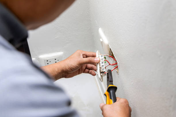 Best Circuit Breaker Repair  in Clarkton, MO